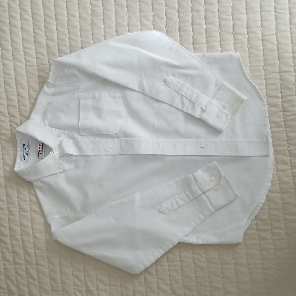 IZOD boys button down dress shirt size 6